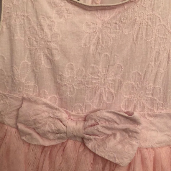 Pink dress with full tule skirt, size 4 - Picture 2 of 4